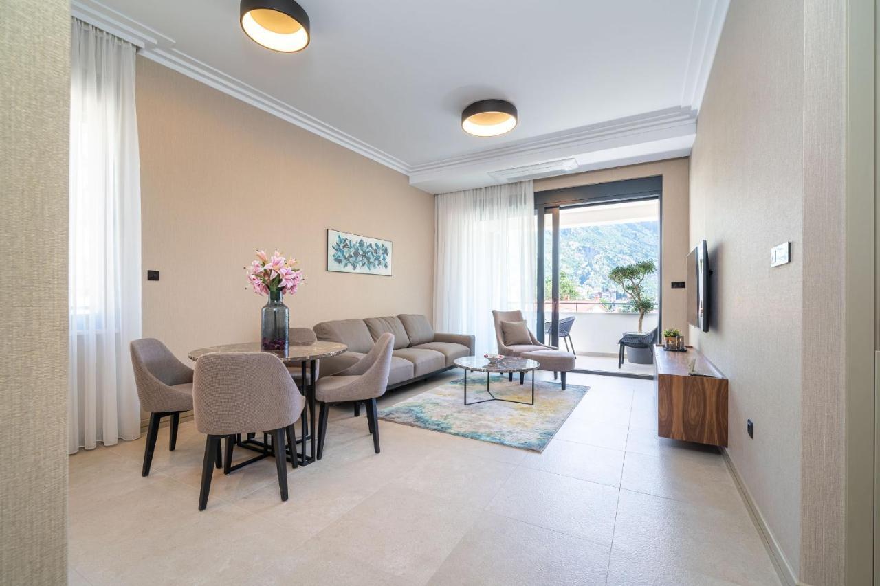C Group Apartments Kotor Kültér fotó