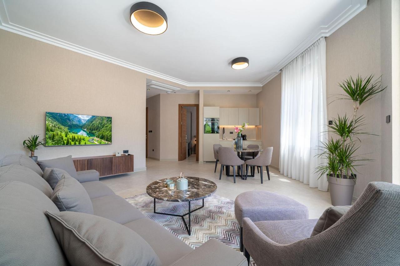 C Group Apartments Kotor Kültér fotó